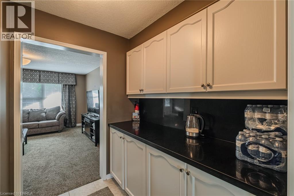 72 Hunter Way, Brantford, Ontario  N3T 0A2 - Photo 9 - 40778226
