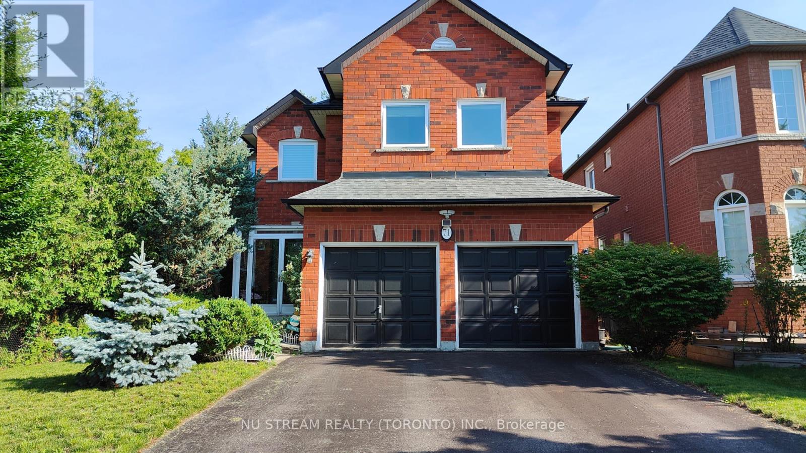 71 Alpine Crescent, Richmond Hill, Ontario  L4S 1W1 - Photo 1 - N12456985