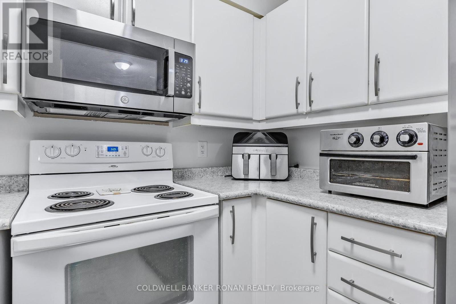 311 - 500 Mapleview Drive, Barrie, Ontario  L4N 6C3 - Photo 9 - S12457011