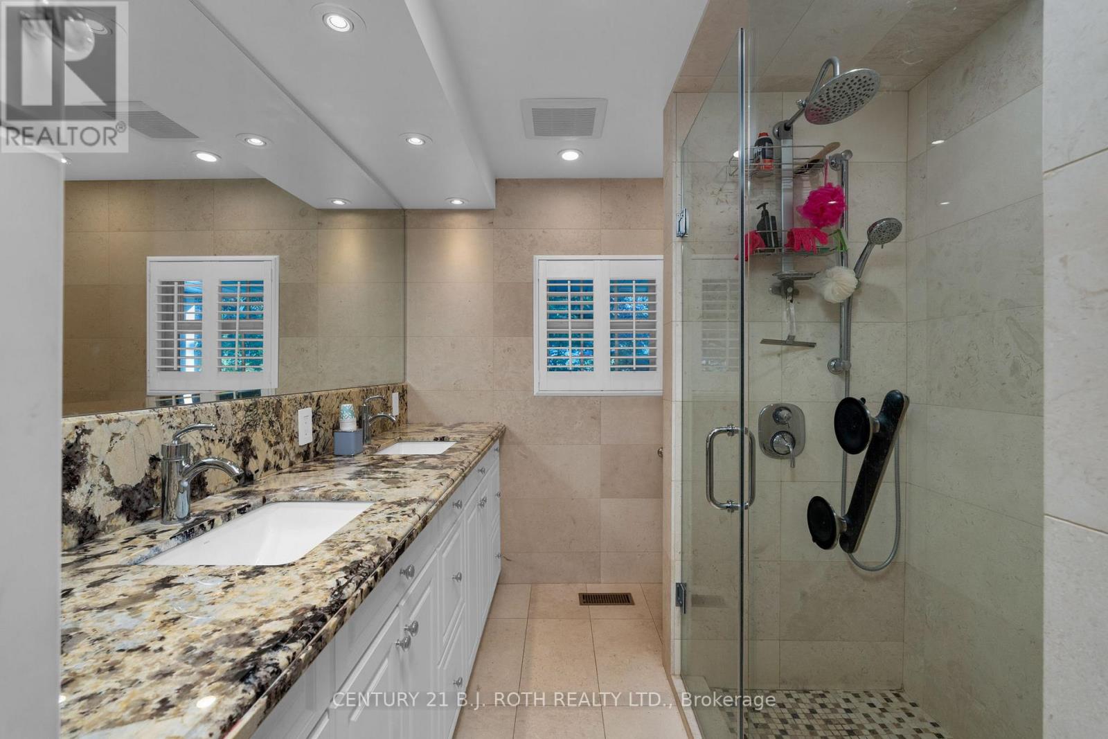 70 Baldwin Lane, Barrie, Ontario  L4N 2W3 - Photo 22 - S12457042