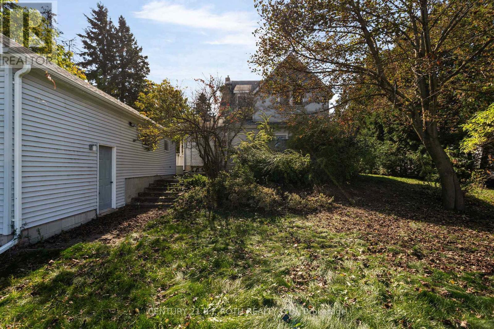 70 Baldwin Lane, Barrie, Ontario  L4N 2W3 - Photo 31 - S12457042