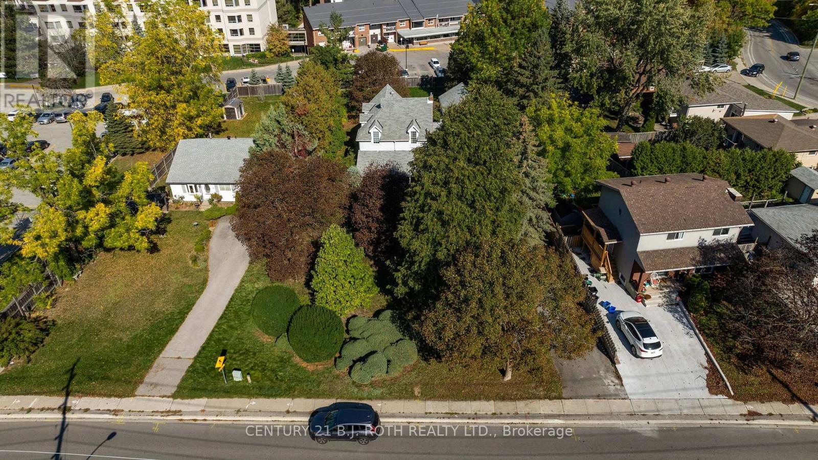 70 Baldwin Lane, Barrie, Ontario  L4N 2W3 - Photo 33 - S12457042