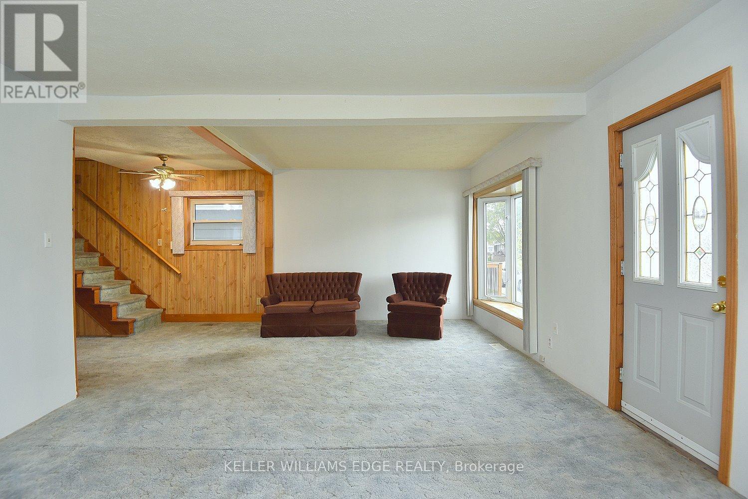 149 Ivon Avenue, Hamilton, Ontario  L8H 5S7 - Photo 11 - X12409574
