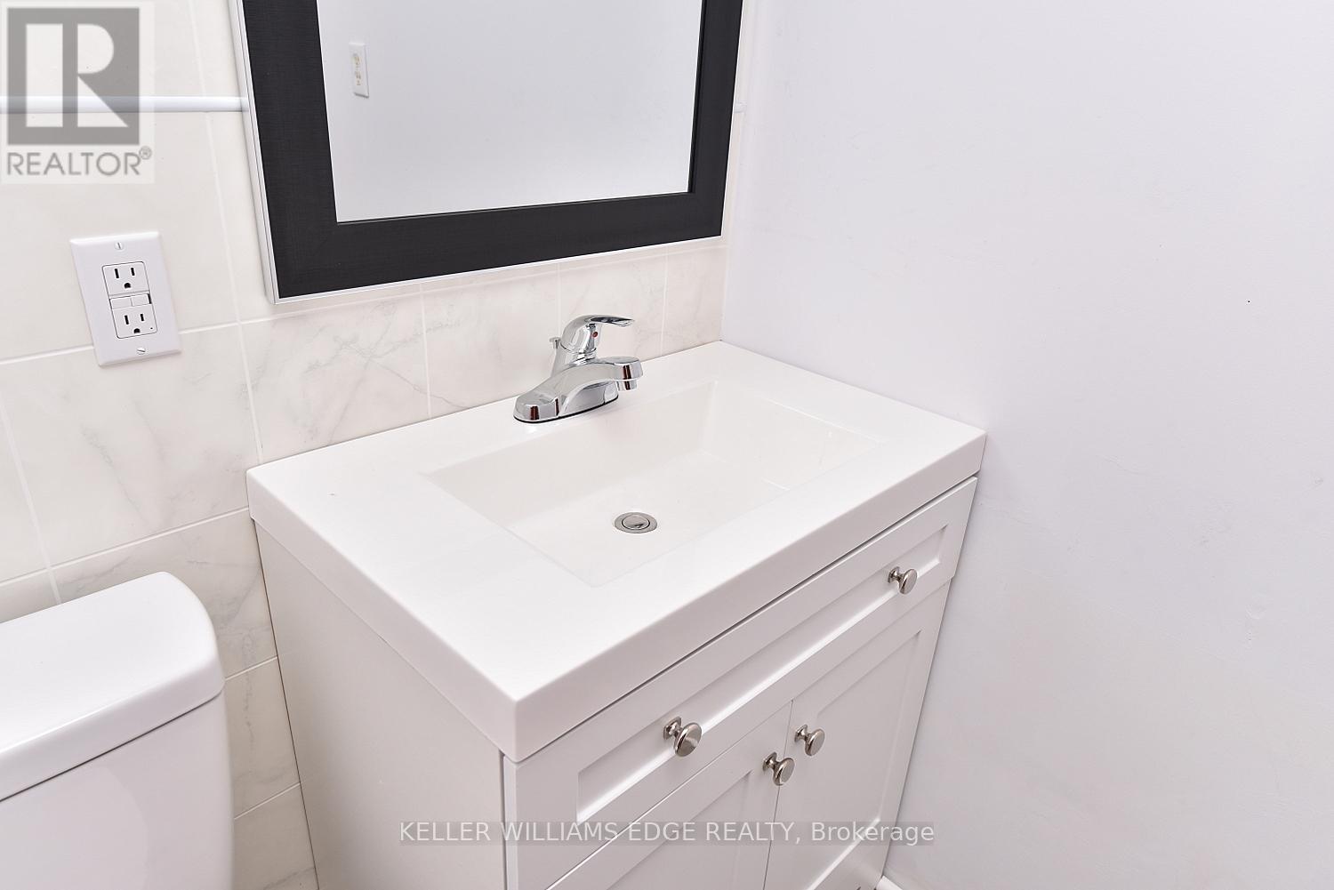 149 Ivon Avenue, Hamilton, Ontario  L8H 5S7 - Photo 29 - X12409574