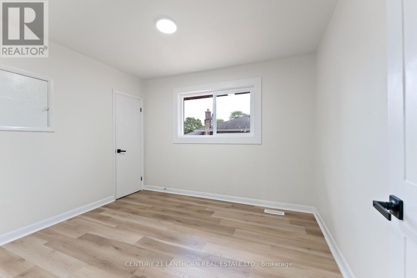 94 Rollins Drive, Belleville, Ontario  K8N 4J5 - Photo 18 - X12379192