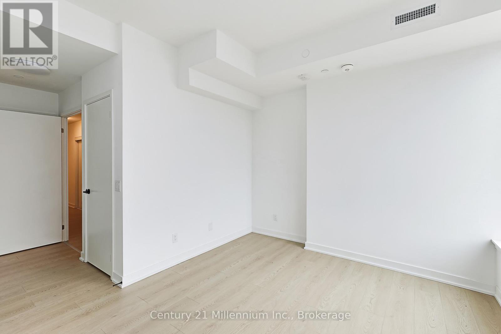223 - 31 Huron Street, Collingwood, Ontario  L9Y 5T7 - Photo 11 - S12457086