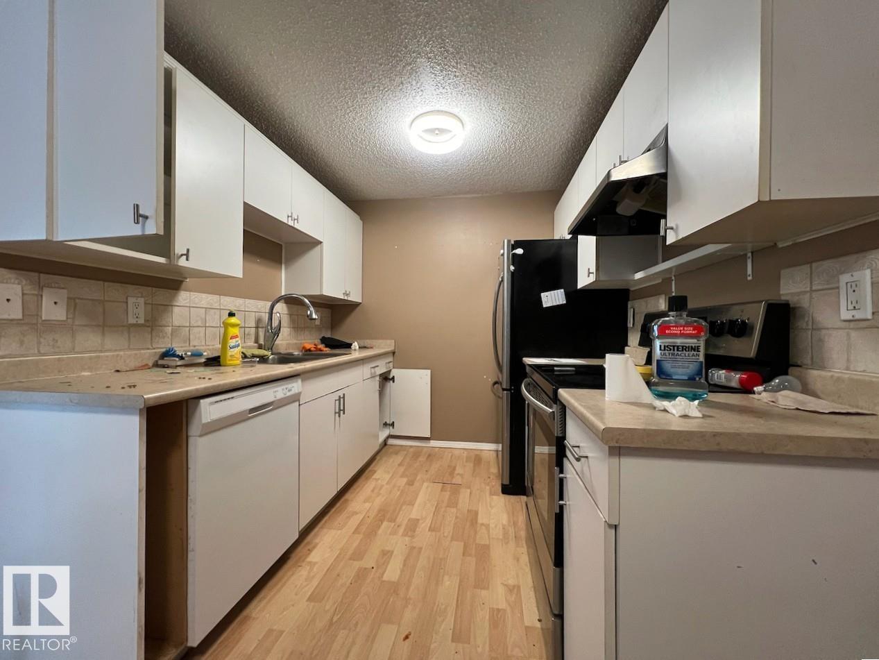 199b Homestead Cr Nw, Edmonton, Alberta  T5A 2Y2 - Photo 2 - E4453558