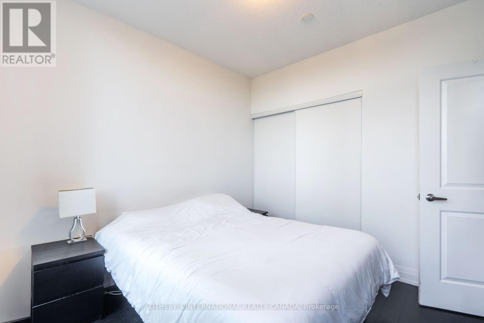 510 - 65 Speers Road, Oakville, Ontario  L6K 0J1 - Photo 15 - W12456976