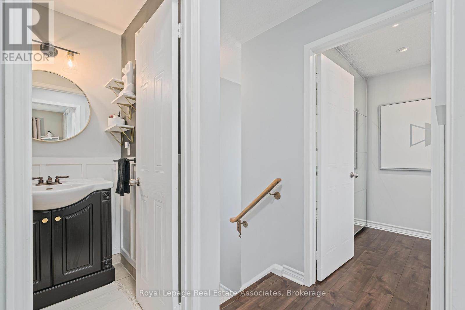 54 Wylie Circle, Halton Hills, Ontario  L7G 5L9 - Photo 26 - W12457013