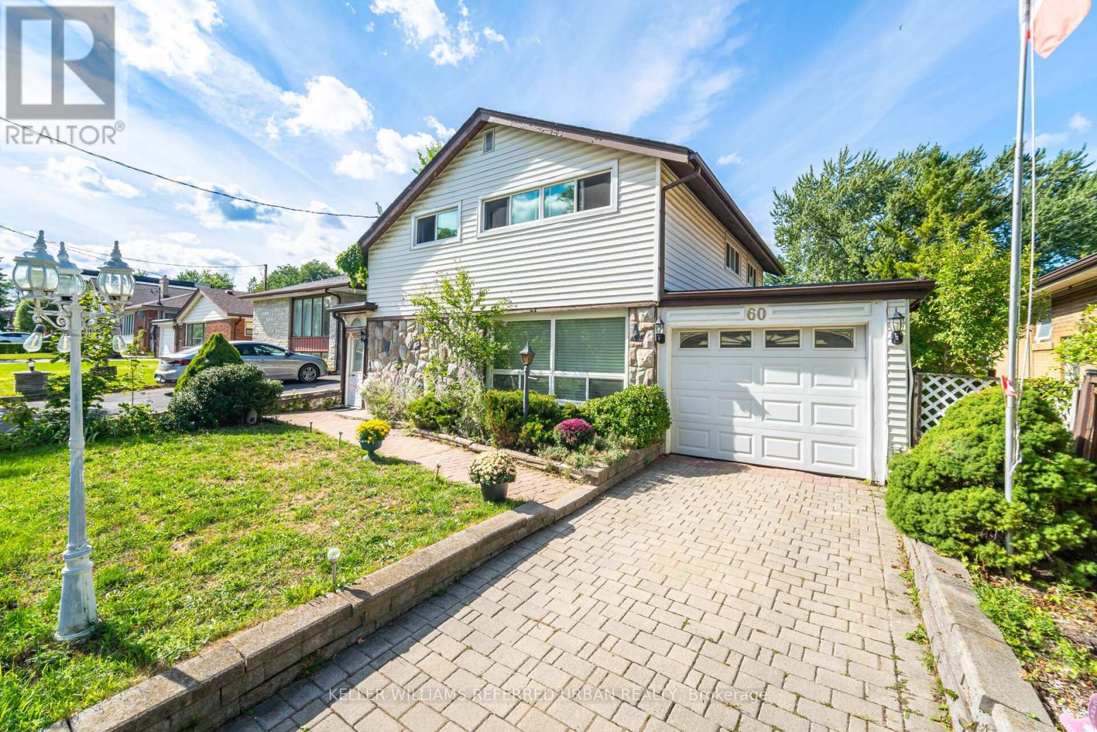 60 Hinton Road, Toronto, Ontario  M9W 2V5 - Photo 5 - W12457030