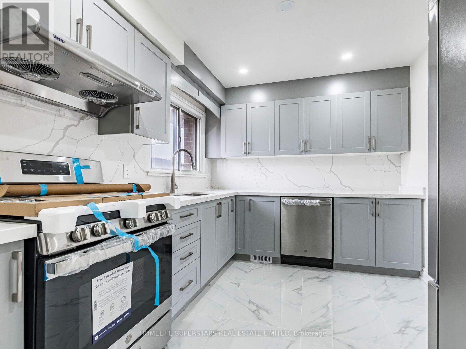 157 - 475 Bramalea Road, Brampton, Ontario  L6T 2X3 - Photo 8 - W12457052