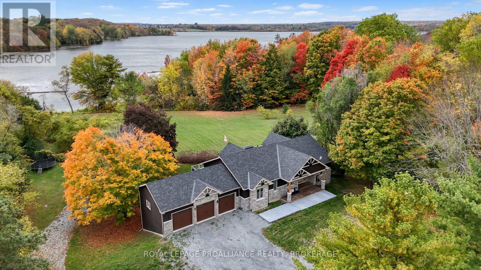 1888 Sunbury Road, Frontenac, Ontario  K0H 1X0 - Photo 3 - X12457067