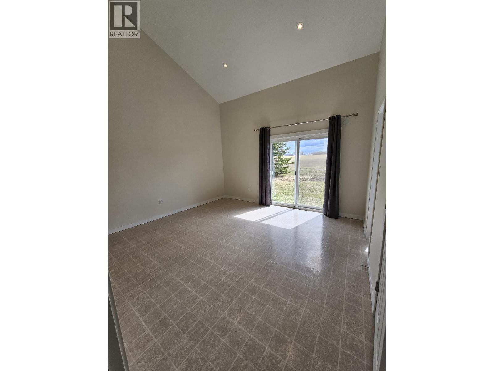 14000 Lund Road, Prince George, British Columbia  V2N 6B1 - Photo 18 - R3057397