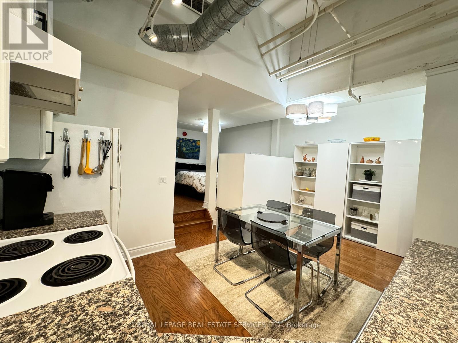 152 - 78 St Patrick Street, Toronto, Ontario  M5T 3K8 - Photo 6 - C12455543