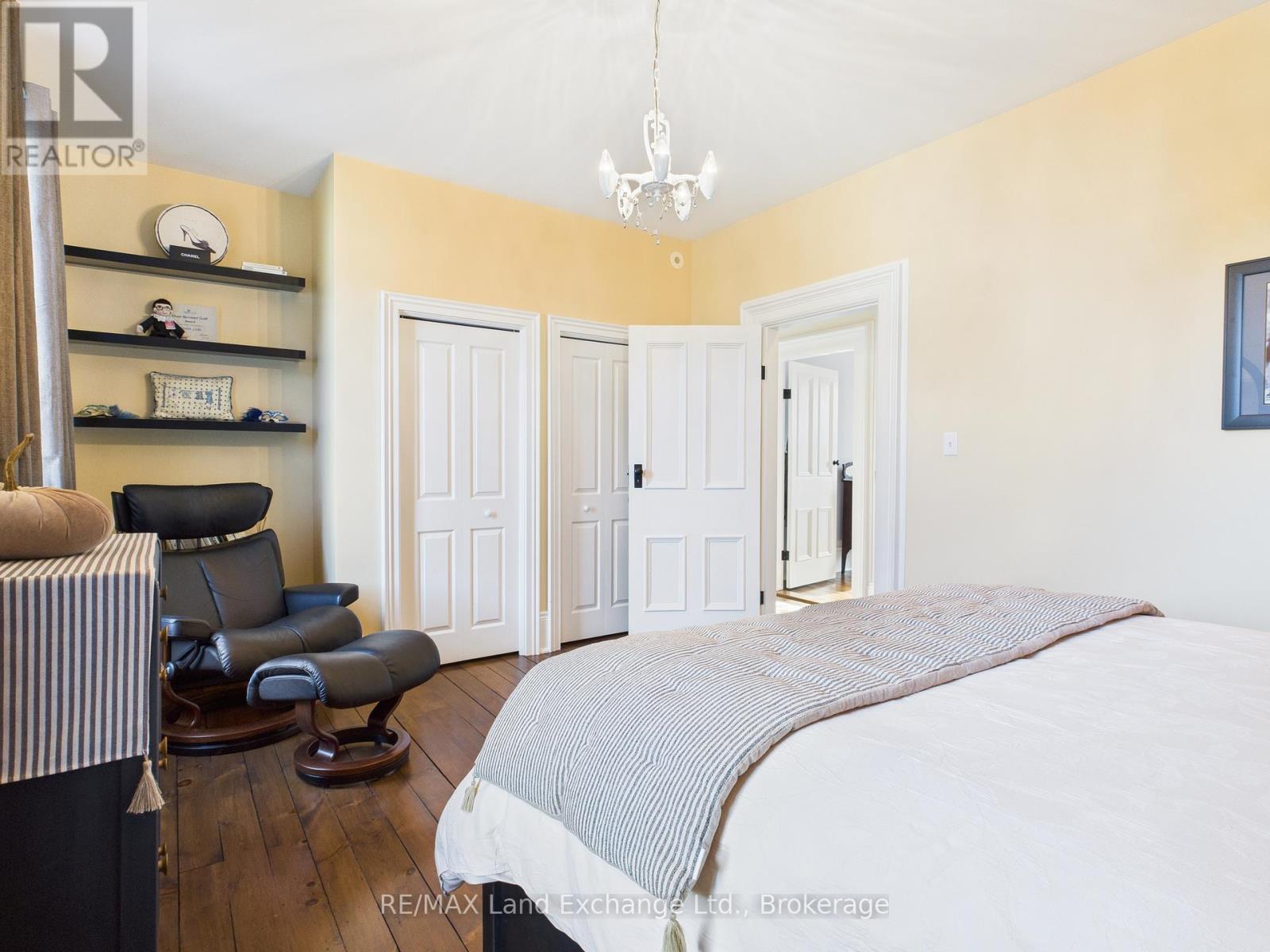 276 Durham Street, Kincardine, Ontario  N2Z 2X9 - Photo 24 - X12457062