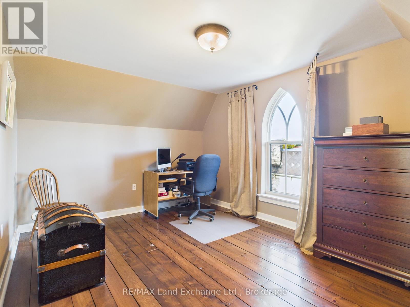 276 Durham Street, Kincardine, Ontario  N2Z 2X9 - Photo 25 - X12457062