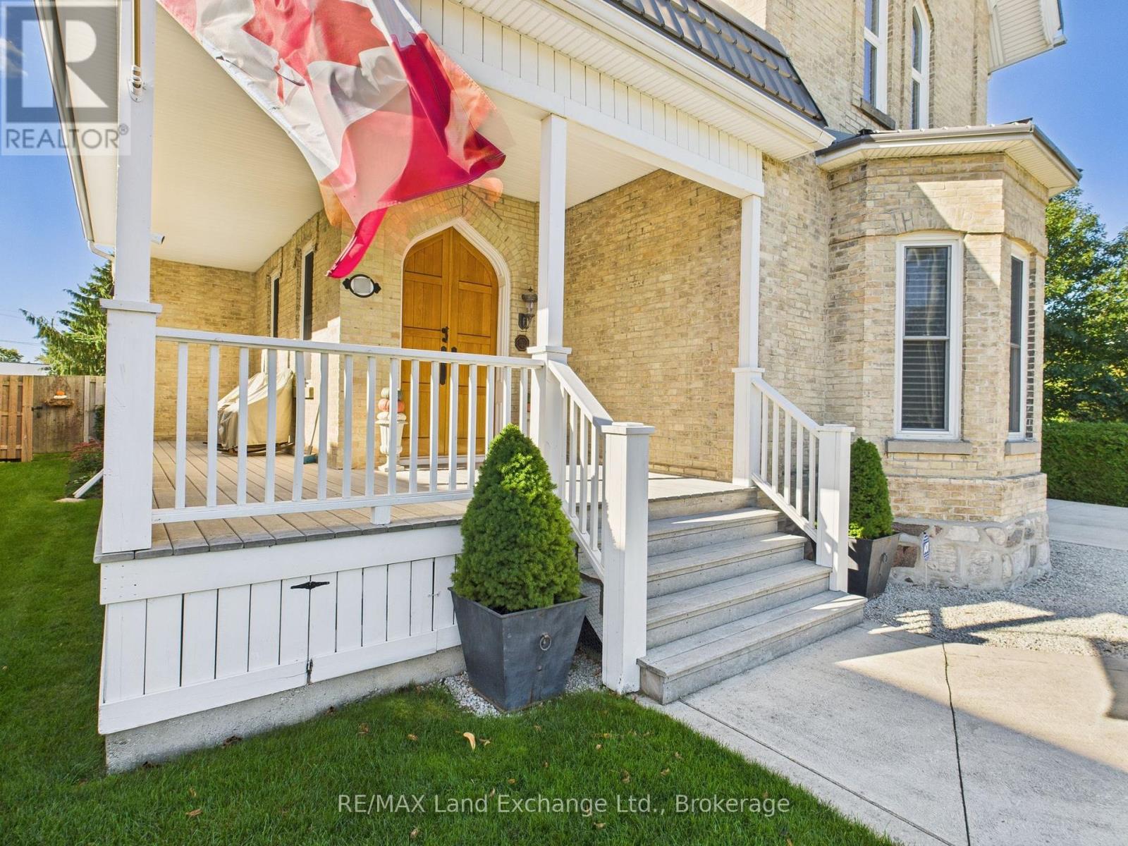 276 Durham Street, Kincardine, Ontario  N2Z 2X9 - Photo 39 - X12457062