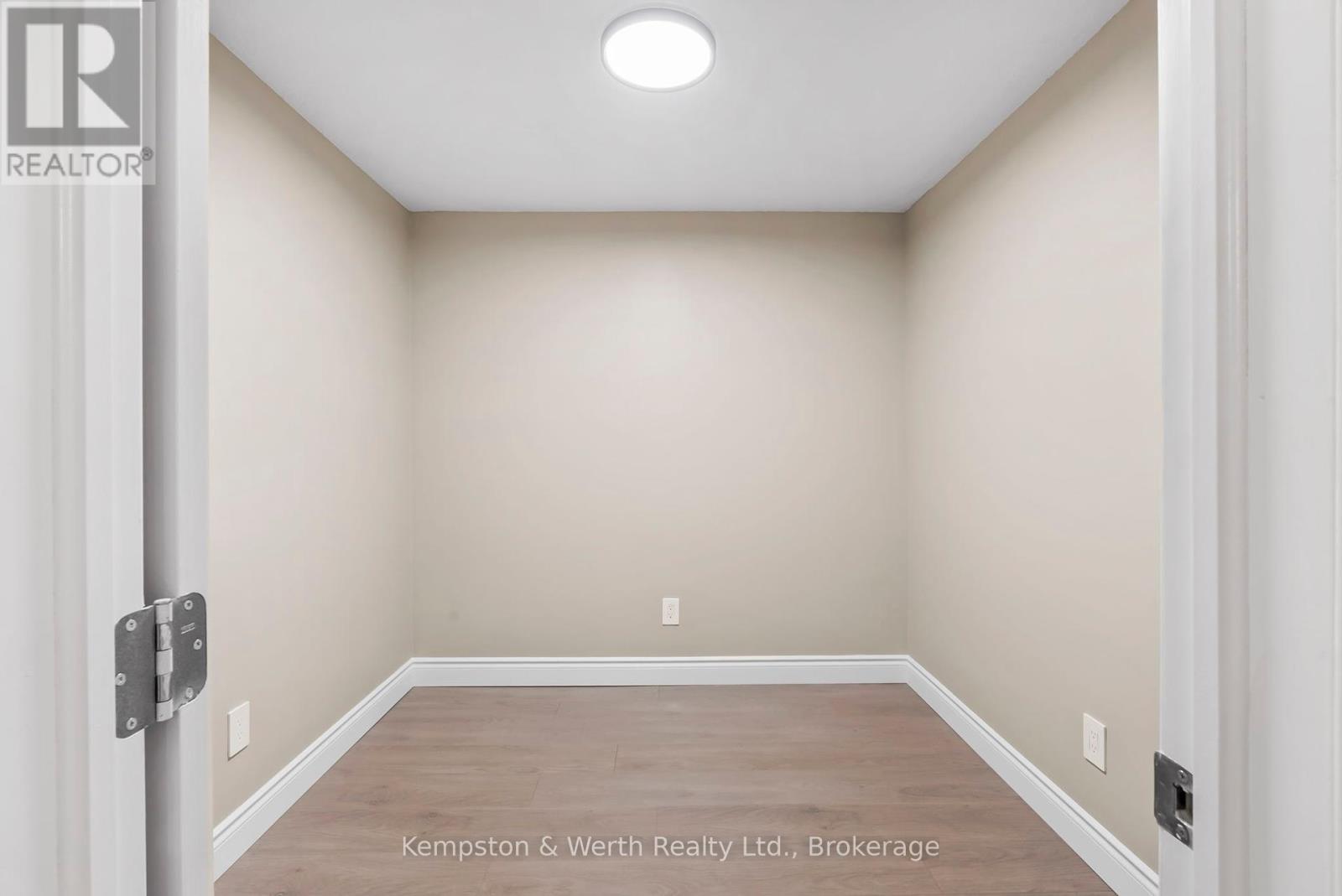86 Forbes Crescent, North Perth, Ontario  N4W 0B8 - Photo 34 - X12457066