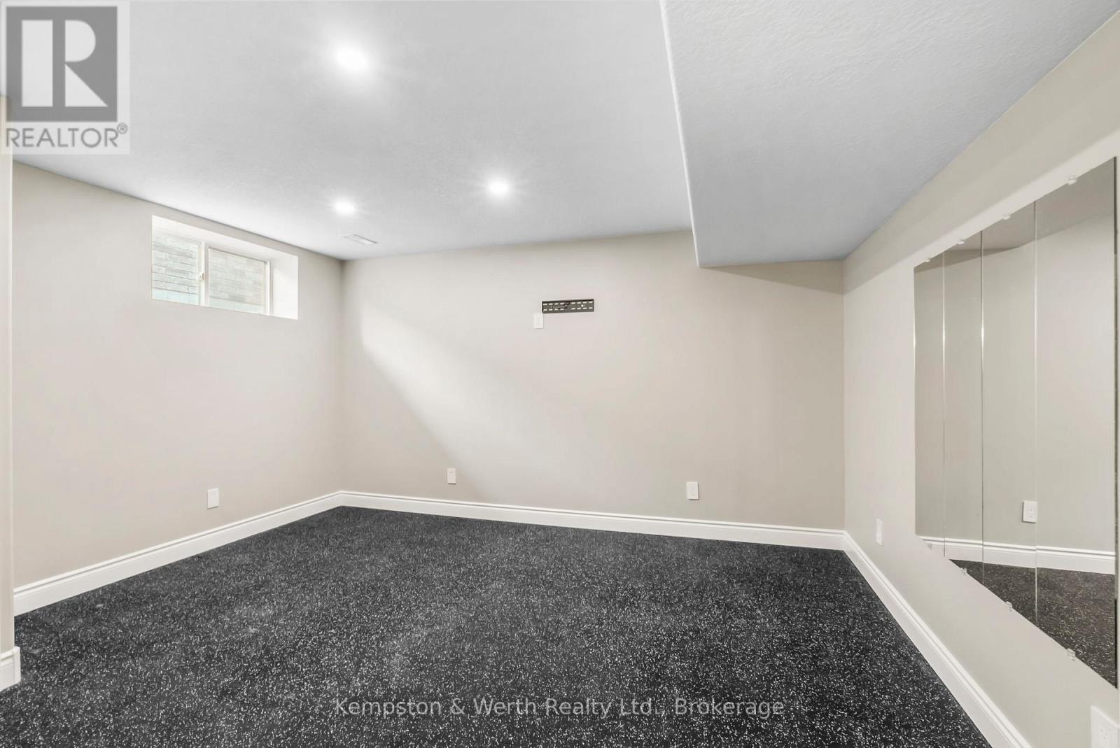 86 Forbes Crescent, North Perth, Ontario  N4W 0B8 - Photo 35 - X12457066