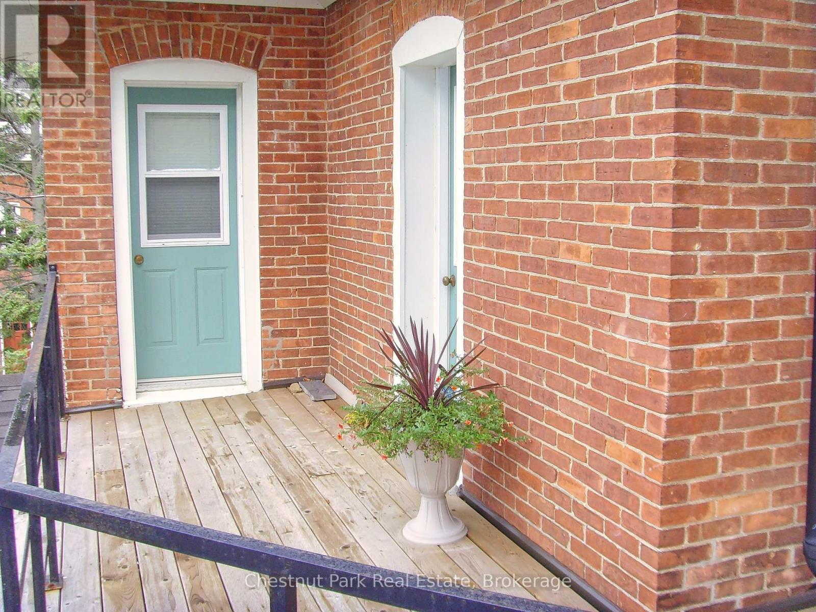 319 Berford Street, South Bruce Peninsula, Ontario  N0H 2T0 - Photo 15 - X12457071