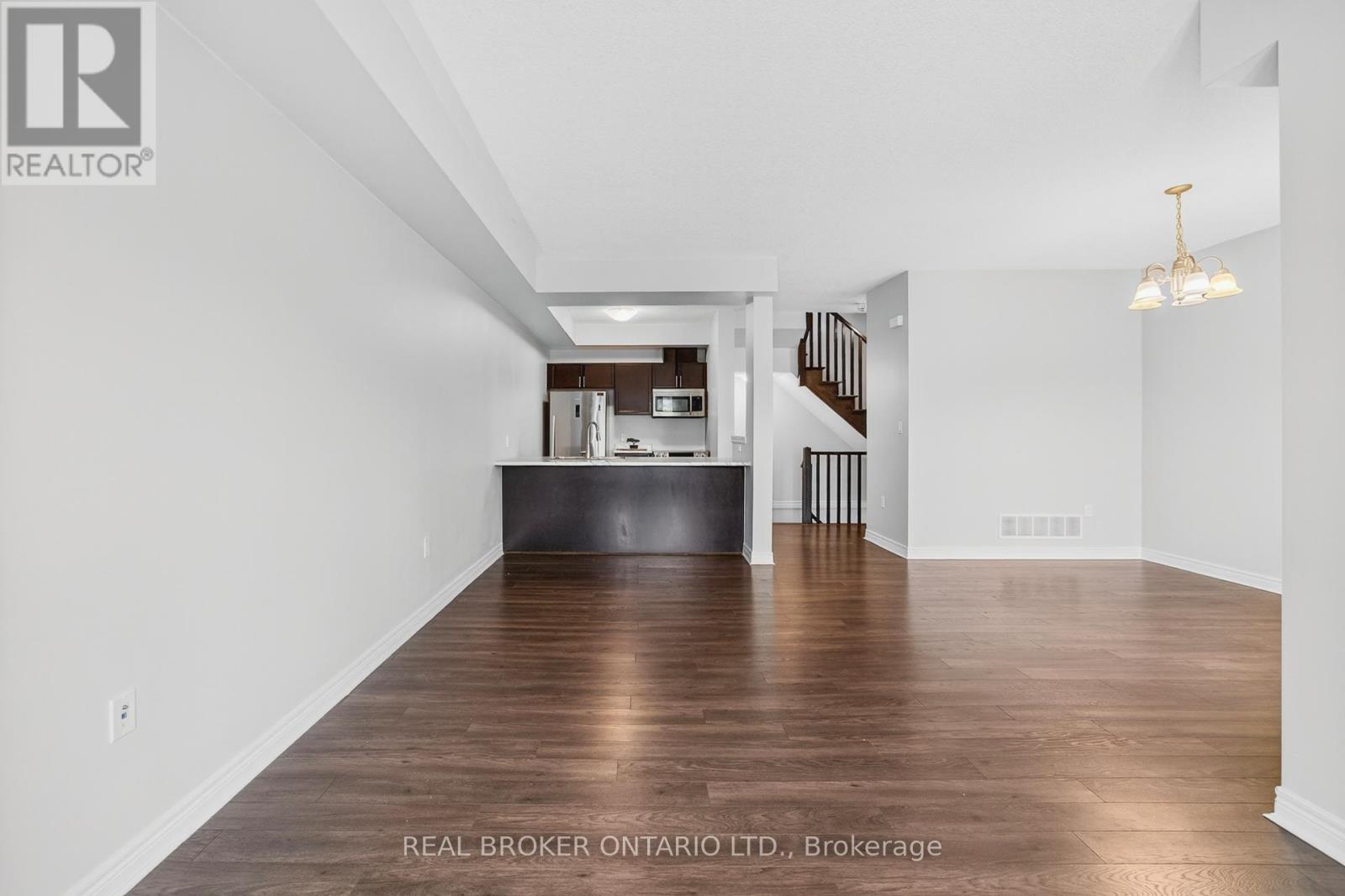 7 Ladybell Lane, Hamilton, Ontario  L0R 1P0 - Photo 2 - X12391507