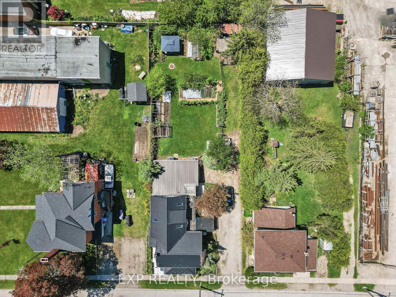 137 Fried Street, Bluewater, Ontario  N0M 1N0 - Photo 40 - X12457101