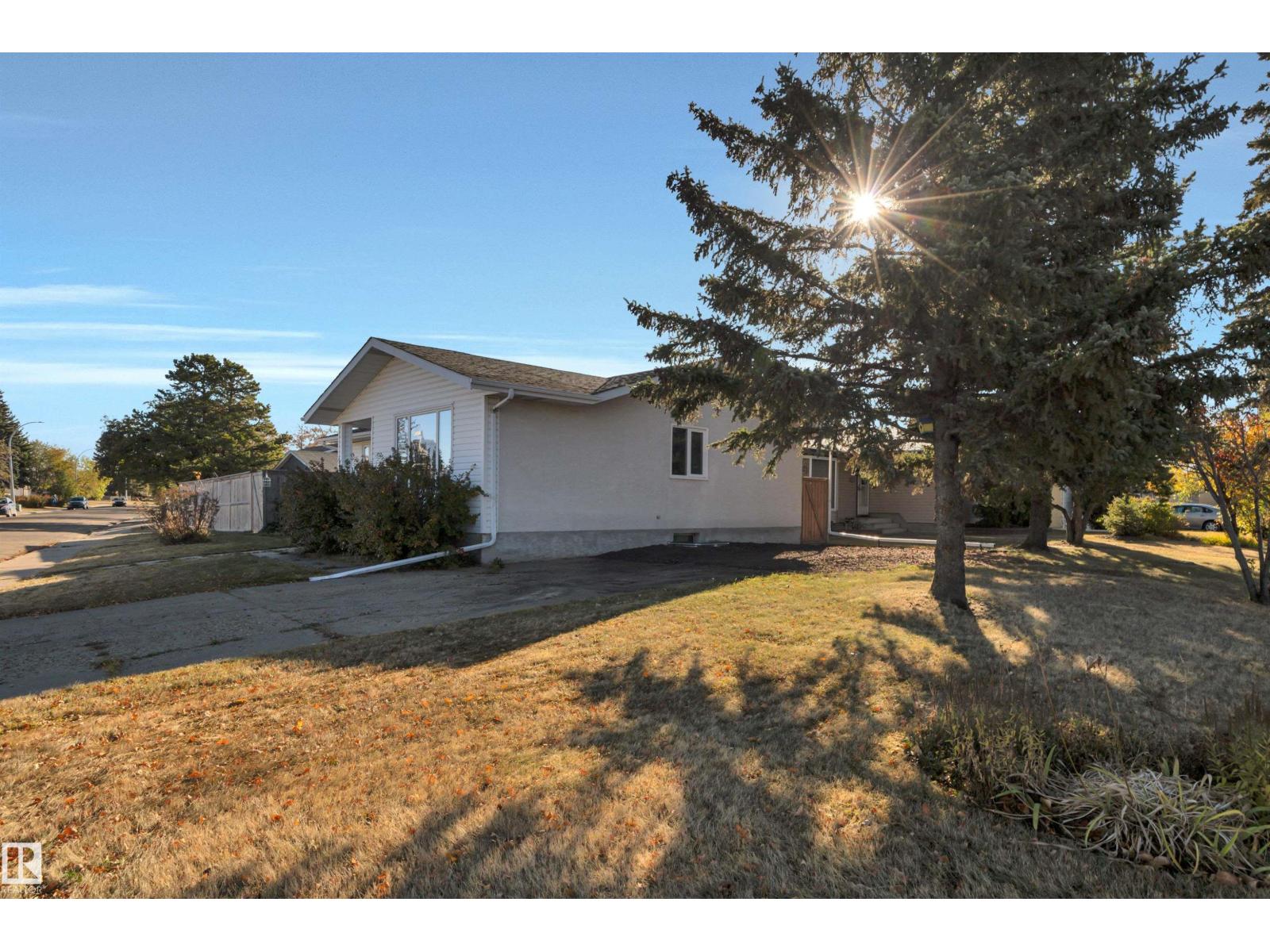 4411 42b Av, Leduc, Alberta  T9E 4R2 - Photo 2 - E4461700
