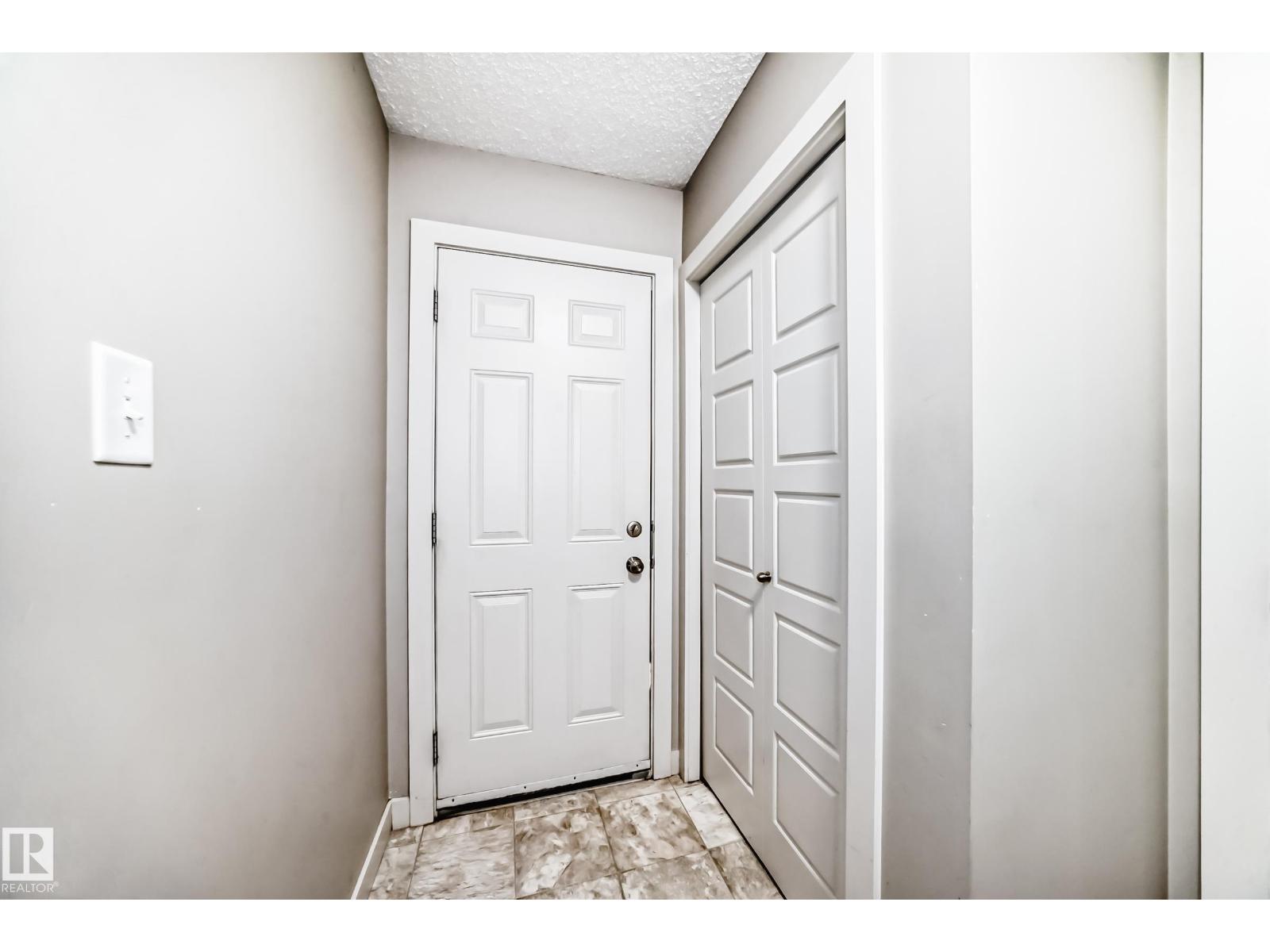 1611 52 St Sw, Edmonton, Alberta  T6X 1X9 - Photo 19 - E4461708