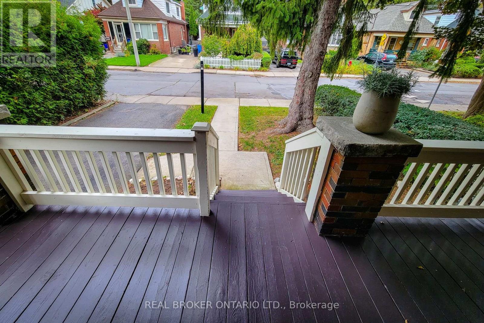 115 Barclay Street, Hamilton, Ontario  L8S 1P6 - Photo 6 - X12456943