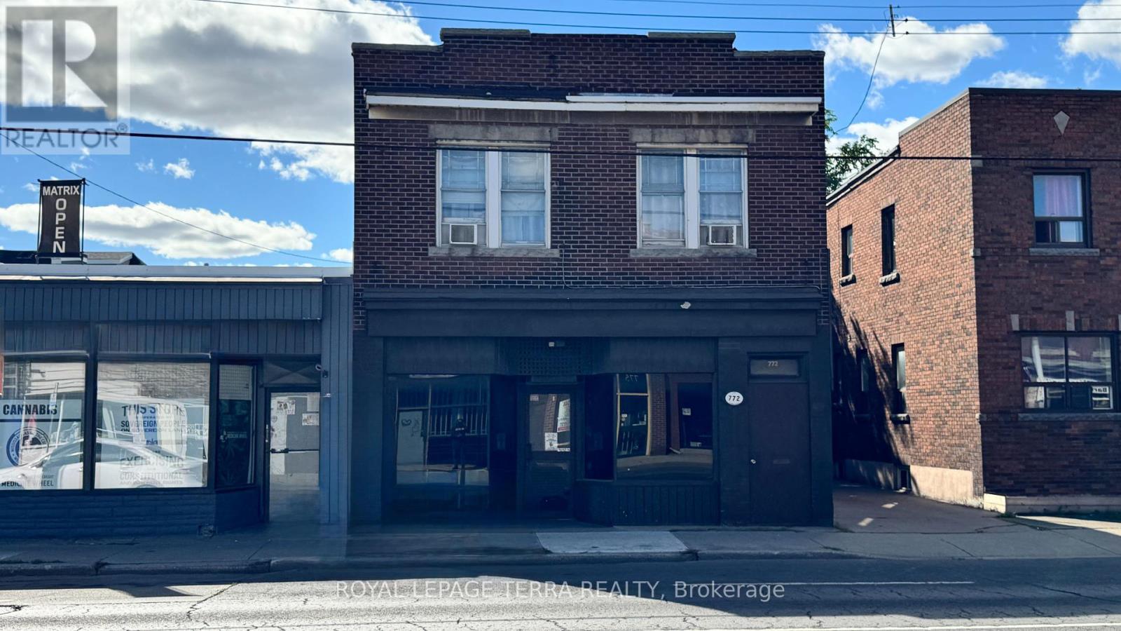 772 BARTON STREET E, Hamilton, Ontario