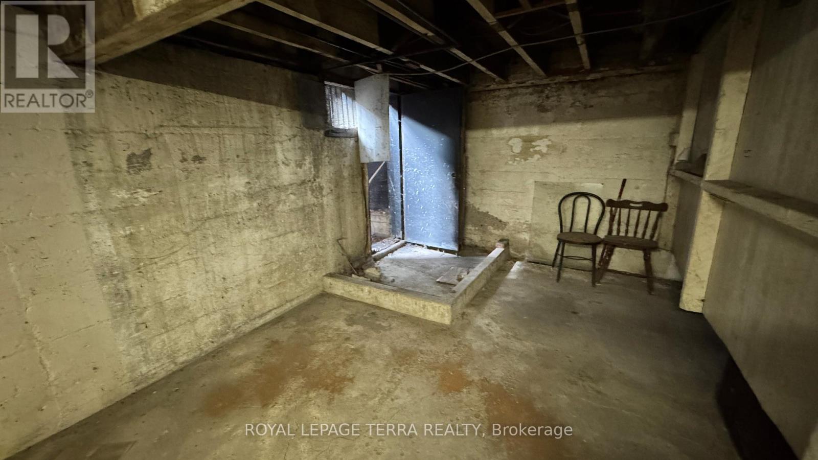 772 Barton Street E, Hamilton, Ontario  L8L 3B1 - Photo 13 - X12456956