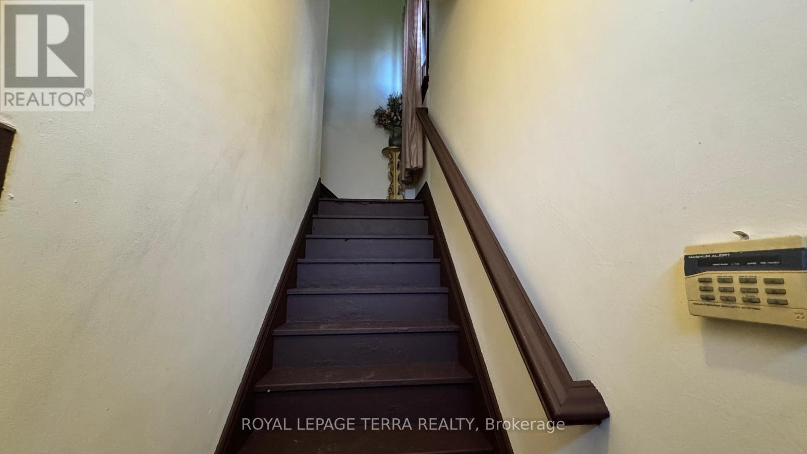 772 Barton Street E, Hamilton, Ontario  L8L 3B1 - Photo 15 - X12456956