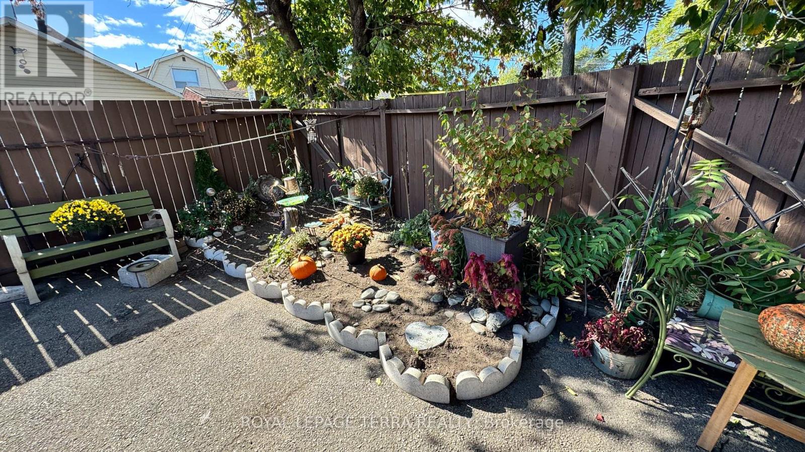 772 Barton Street E, Hamilton, Ontario  L8L 3B1 - Photo 33 - X12456956