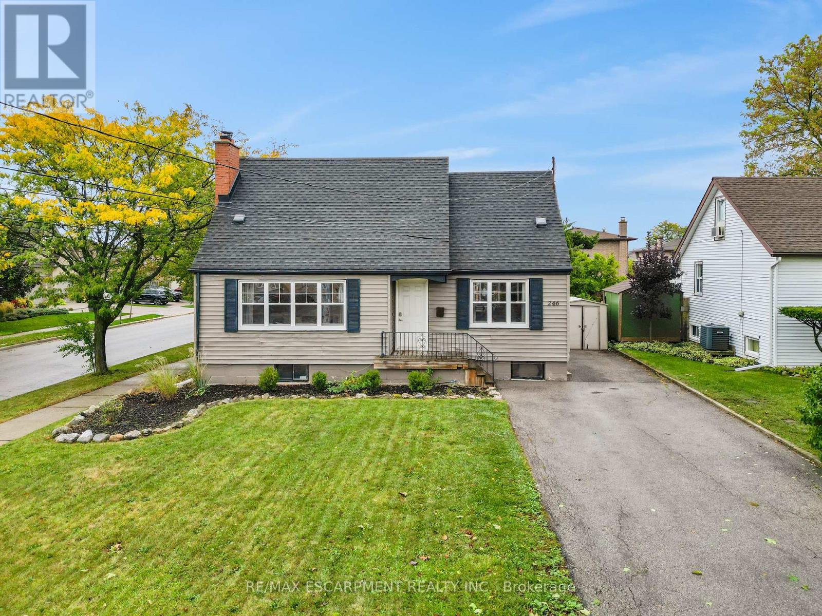 246 GREEN ROAD, Hamilton, Ontario