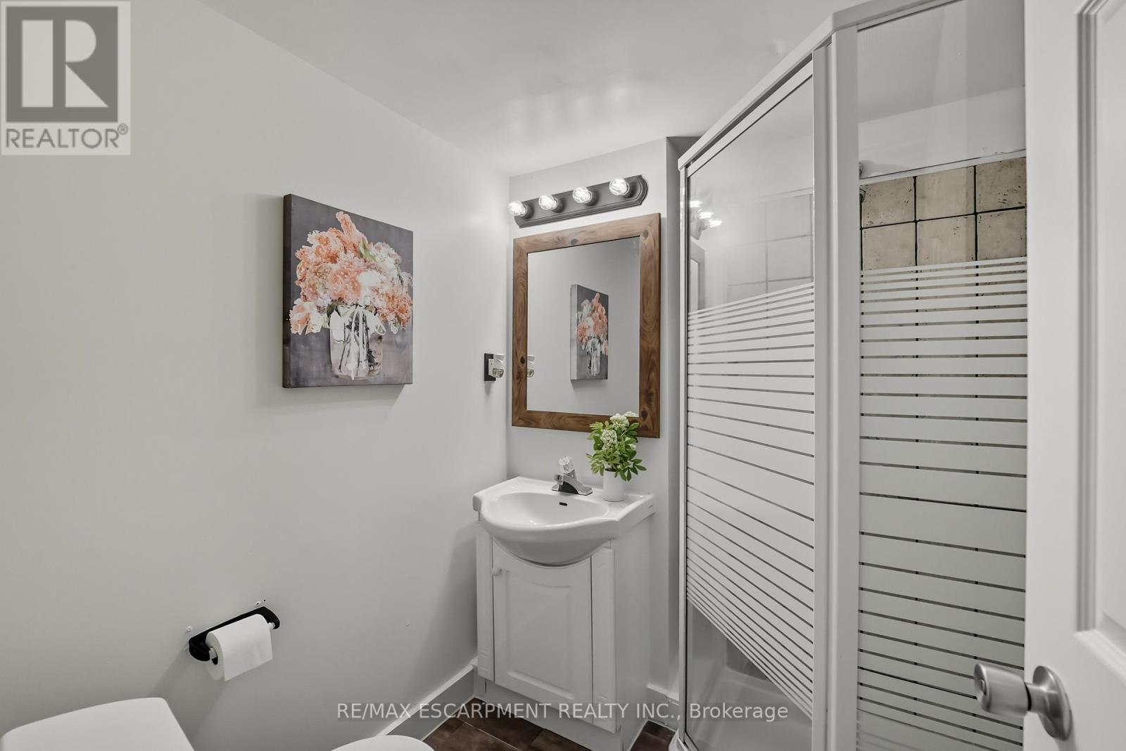 246 Green Road, Hamilton, Ontario  L8E 2A5 - Photo 20 - X12456963