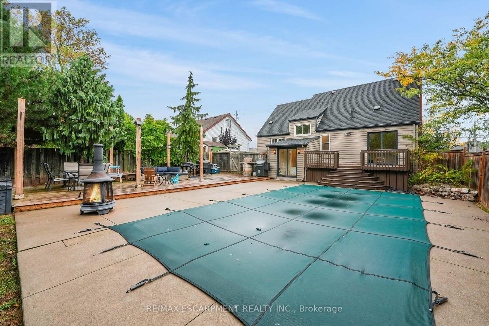 246 Green Road, Hamilton, Ontario  L8E 2A5 - Photo 3 - X12456963