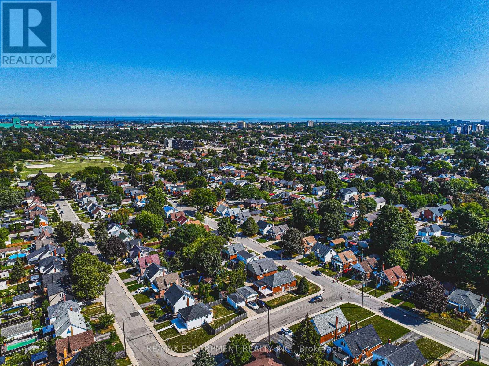 212 Rodgers Road, Hamilton, Ontario  L8K 3C4 - Photo 46 - X12456969