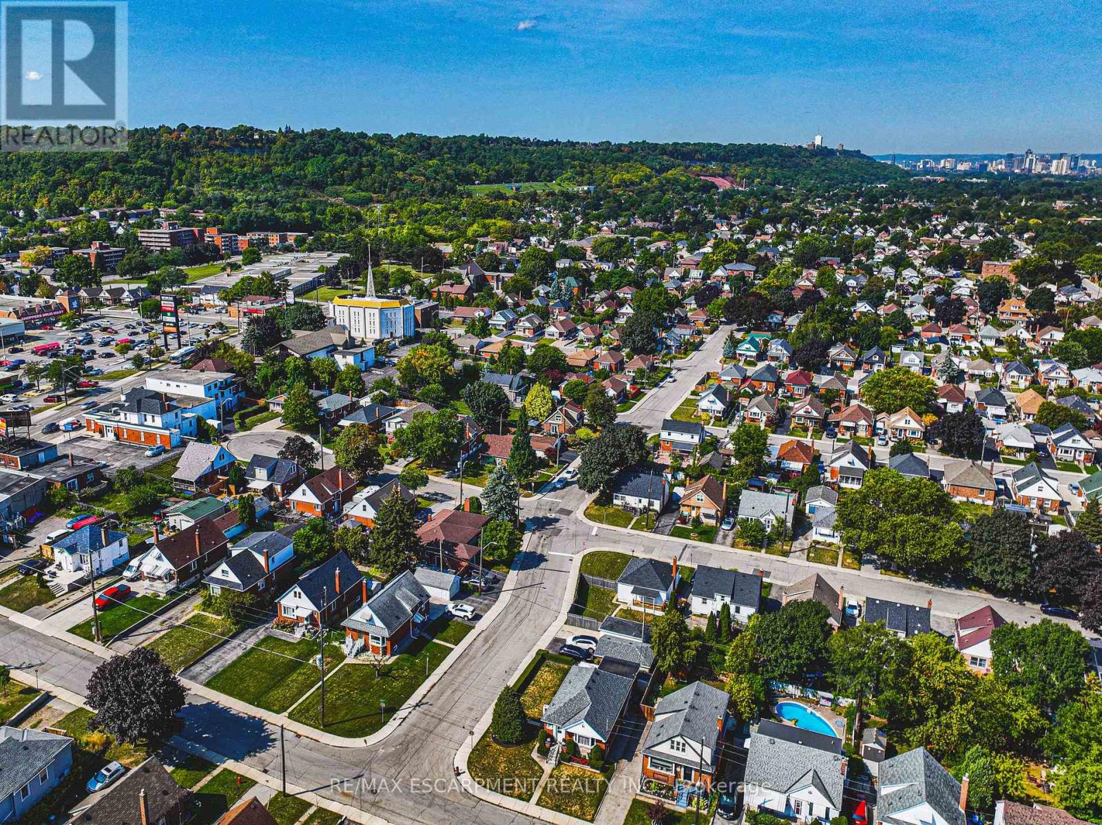 212 Rodgers Road, Hamilton, Ontario  L8K 3C4 - Photo 48 - X12456969