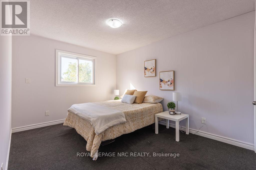 37 Woodland Drive, Welland, Ontario  L3C 7C9 - Photo 13 - X12456973
