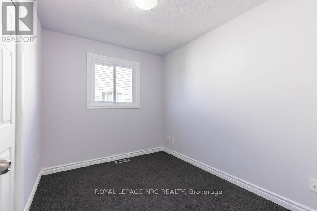 37 Woodland Drive, Welland, Ontario  L3C 7C9 - Photo 15 - X12456973