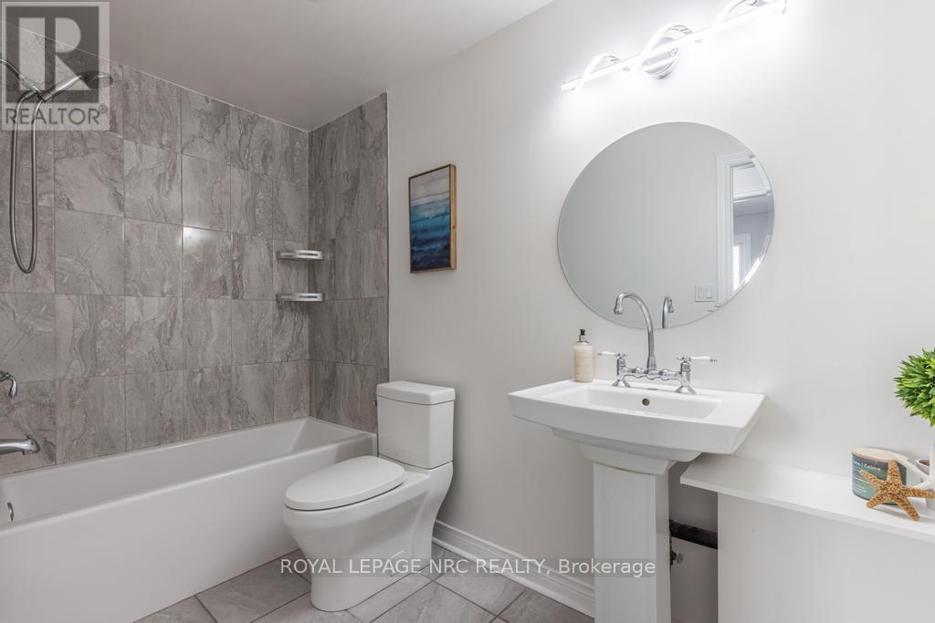 37 Woodland Drive, Welland, Ontario  L3C 7C9 - Photo 17 - X12456973