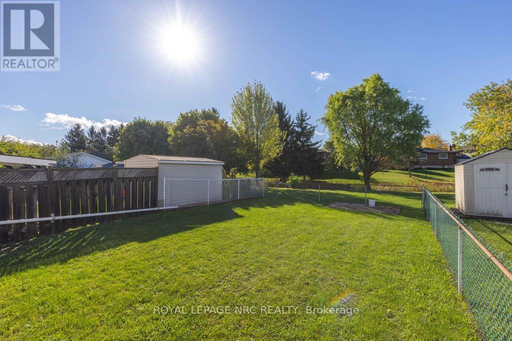 37 Woodland Drive, Welland, Ontario  L3C 7C9 - Photo 26 - X12456973