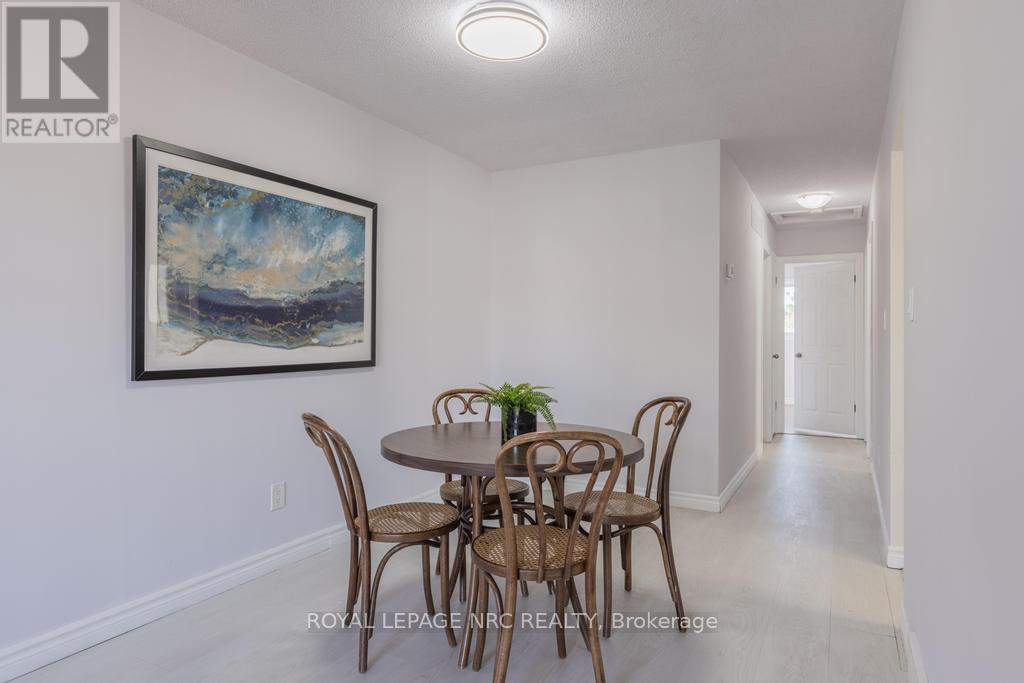 37 Woodland Drive, Welland, Ontario  L3C 7C9 - Photo 8 - X12456973