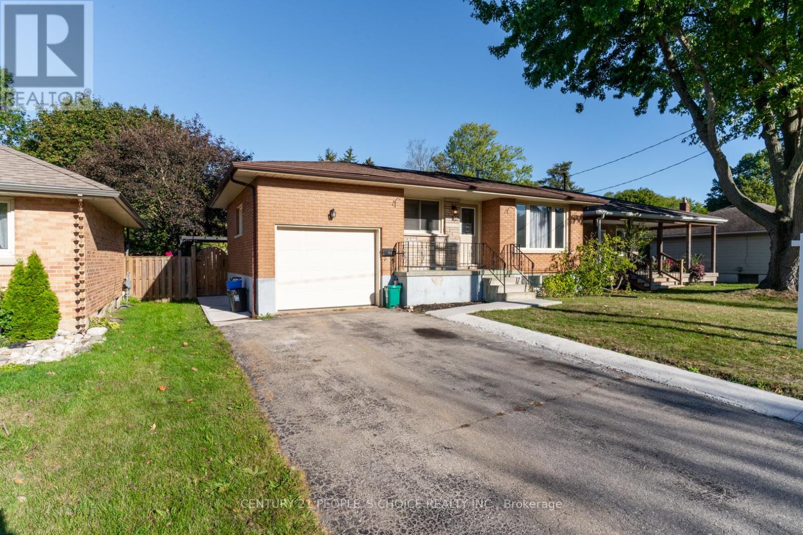 39 EVELYN STREET, Brantford, Ontario