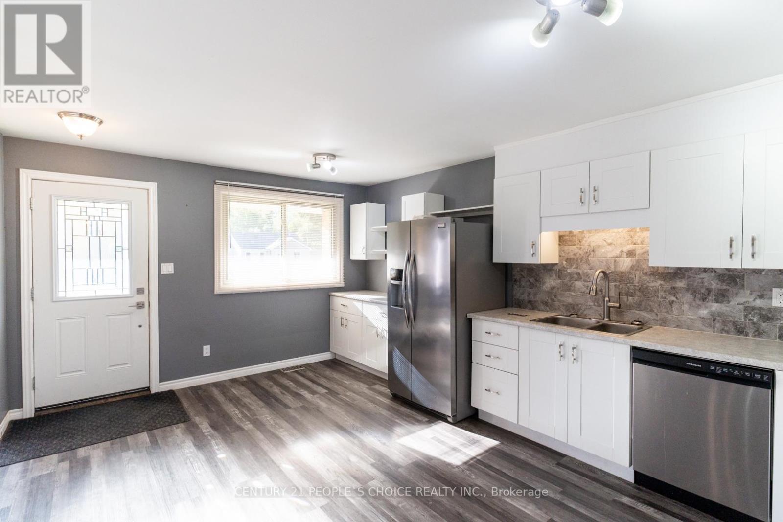 39 Evelyn Street, Brantford, Ontario  N3R 3G8 - Photo 22 - X12456998