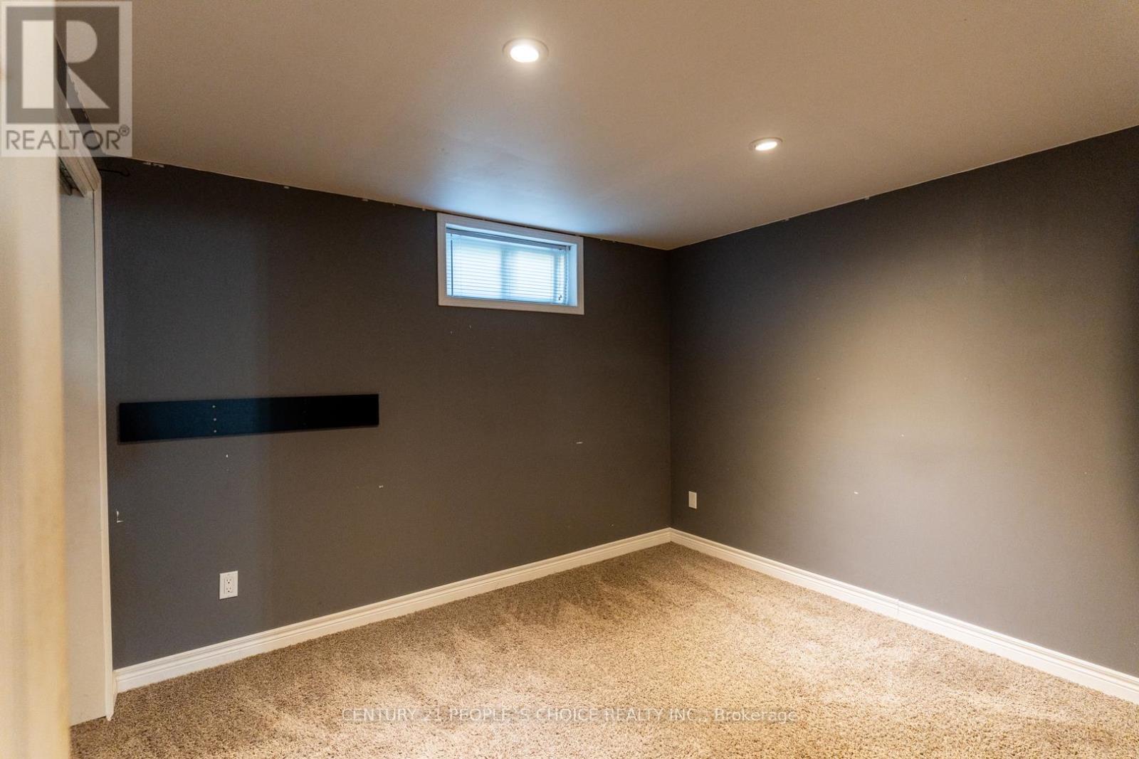 39 Evelyn Street, Brantford, Ontario  N3R 3G8 - Photo 38 - X12456998