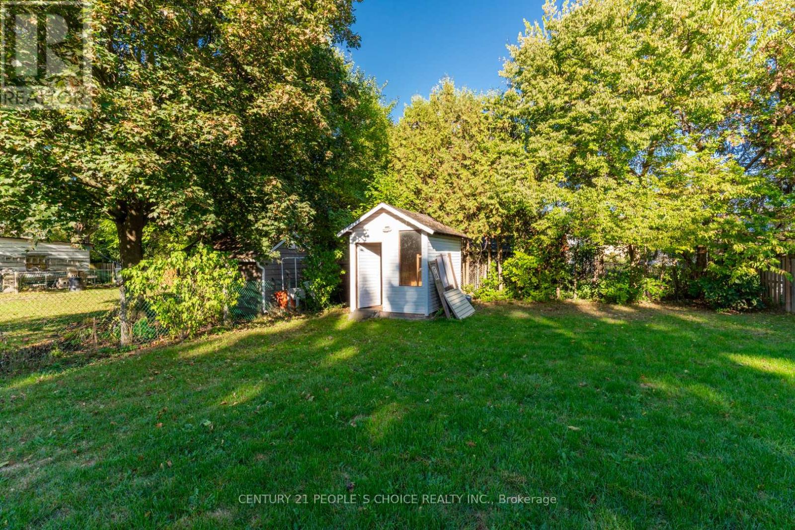 39 Evelyn Street, Brantford, Ontario  N3R 3G8 - Photo 9 - X12456998