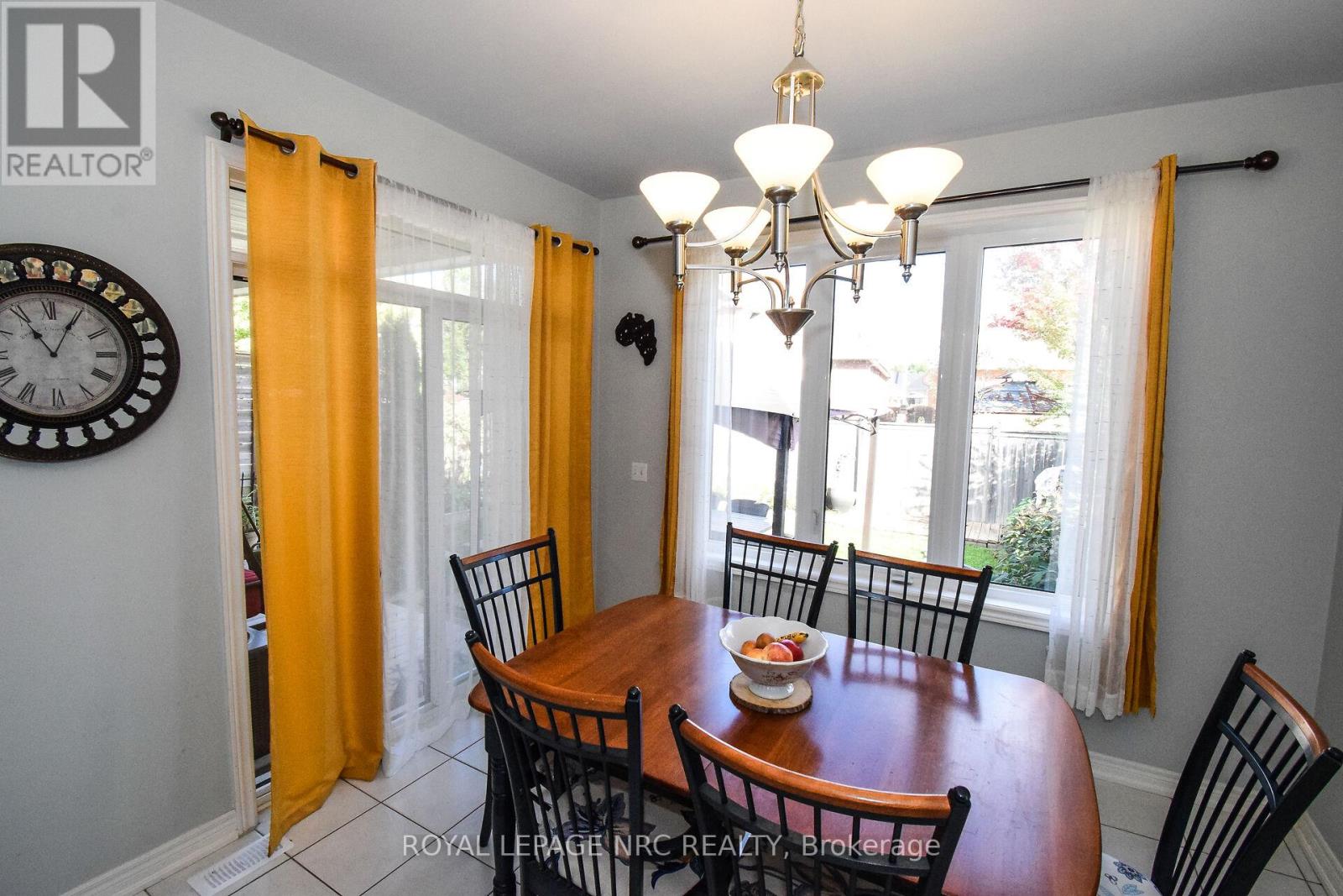 4343 Chemonda Street, Niagara Falls, Ontario  L2G 0E0 - Photo 18 - X12457102
