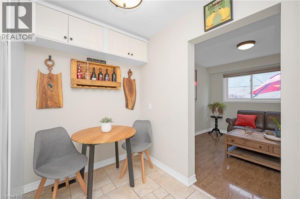 2301 Cavendish Drive Unit# 86, Burlington, Ontario  L7P 3M3 - Photo 13 - 40778329