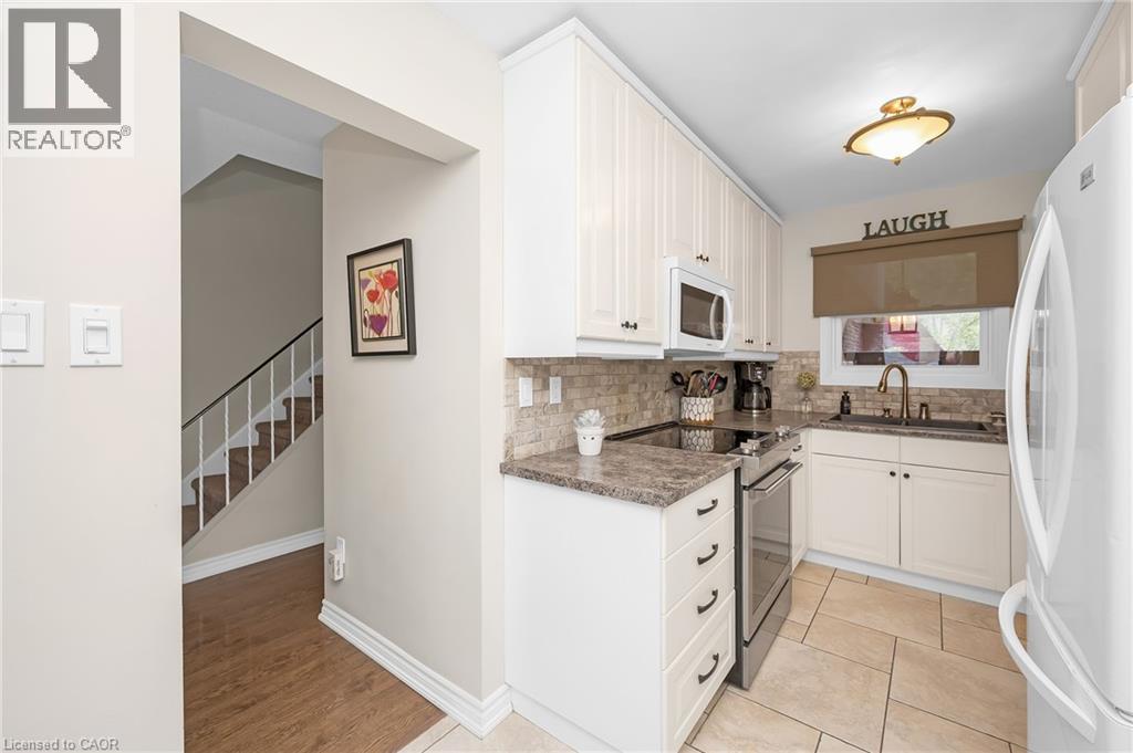 2301 Cavendish Drive Unit# 86, Burlington, Ontario  L7P 3M3 - Photo 14 - 40778329